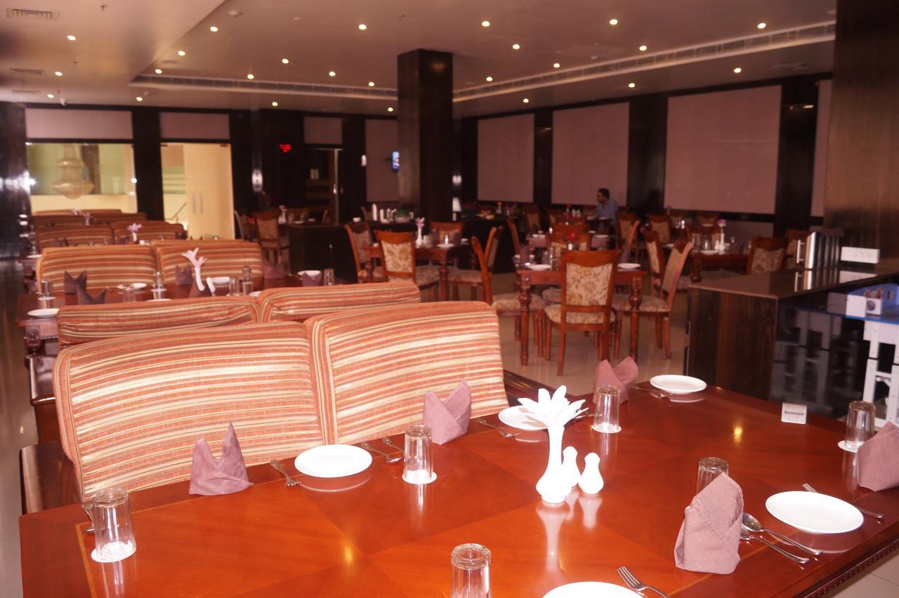 Hotel Kamlesh Continental Angul Exterior foto