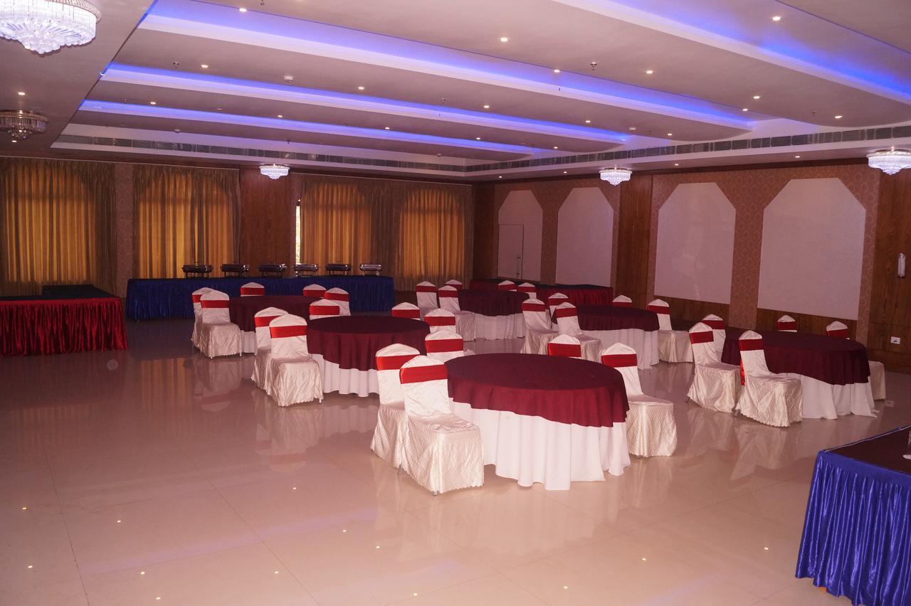Hotel Kamlesh Continental Angul Exterior foto