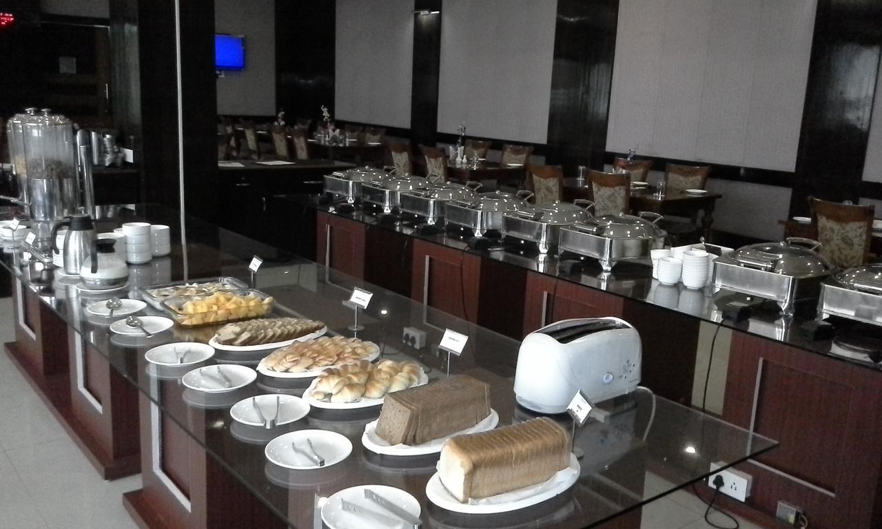 Hotel Kamlesh Continental Angul Exterior foto